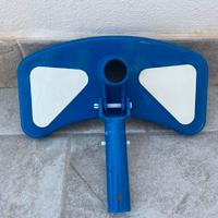 Aspirafango per piscina