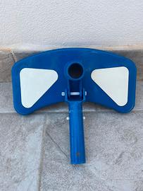 Aspirafango per piscina