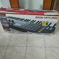 tastiera midi Akai mpk261