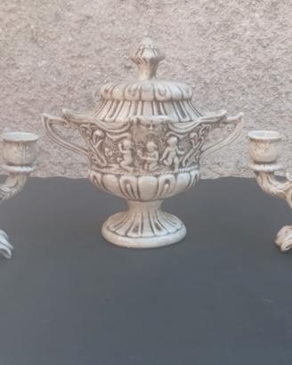 Raro trittico in ceramica del 900.