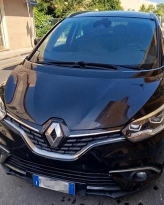 Renault Grand Scenic dCi 8V 110 CV EDC Energy Zen