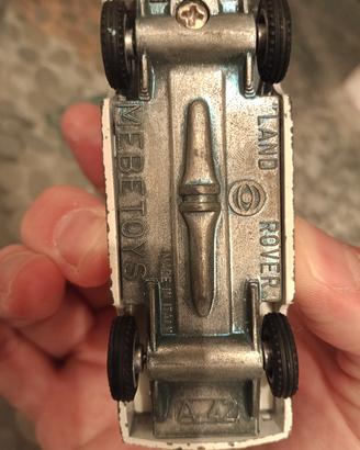 modellino mebetoys Land Rover croce rossa 