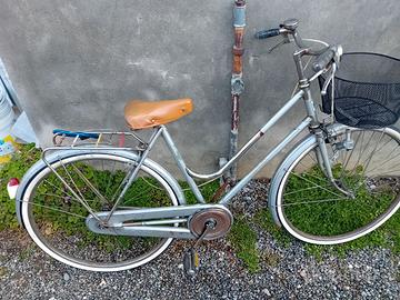 BICI DA DONNA IN PERFETTE CONDIZIONI