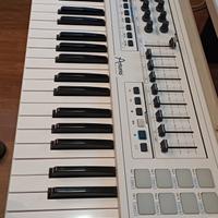 Controller midi Arturia Keylab 61