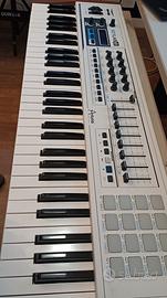 Controller midi Arturia Keylab 61