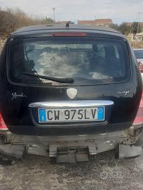 Vari ricambi usati per lancia y 1300 diesel  . 05