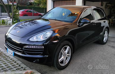 Porsche Cayenne 3,0 diesel 2012