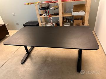 Scrivania Ikea BEKANT 160x80 Legno scuro