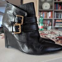 Tronchetto firmato in vera pelle nera