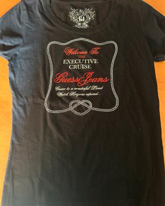 T shirt “Guess jeans”