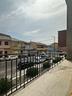 stabile-su-due-livelli-con-cortile