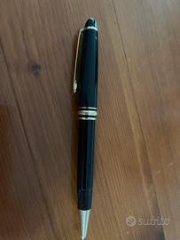 Penna Montblanc a sfera