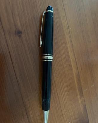 Penna Montblanc a sfera