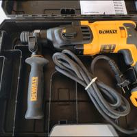 DEWALT D25133K