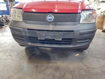 Paraurti anteriore FIAT PANDA del 2009
