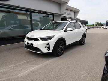 Kia Stonic 1.0 MHEV DCT BLACK EDITION