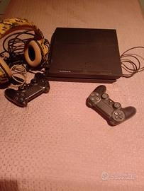 PS4 con accessori 