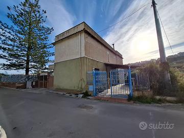 Villino con spazi esterni zona Casteldaccia