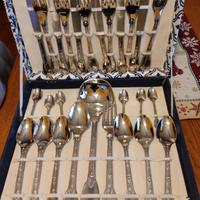 Servizio posate argento 800