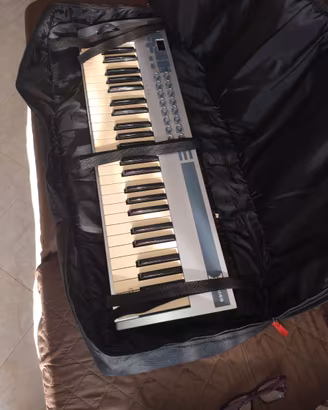 Master Emu 49 Tasti +Espander Korg Roland Ecc.