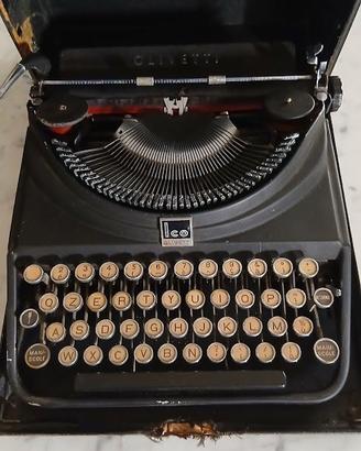MACCHINE DA SCRIVERE OLIVETTI  ICO