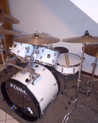 Batteria TAMA completa