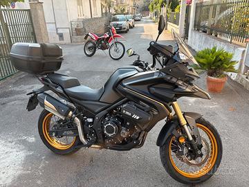 Voge valico dsx 525 Black knight pari al nuovo