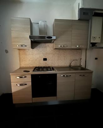 Cucina  perfettamente Funzionante