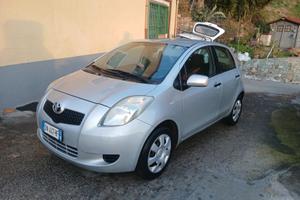 iaris    1000  Toyota