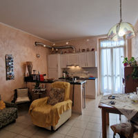 Arredo completo soggiorno cucina e camera letto