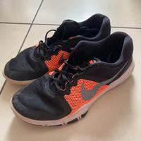 Scarpe Nike arancioni