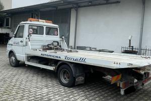 CARRATTREZZI IVECO DAILY 49.12