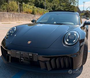 Porsche carrera 4 gts t-hybrid pronta consegna