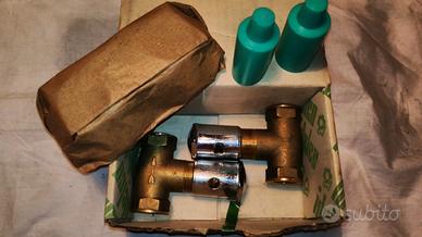 Rubinetti di fermo per esterno o incasso 