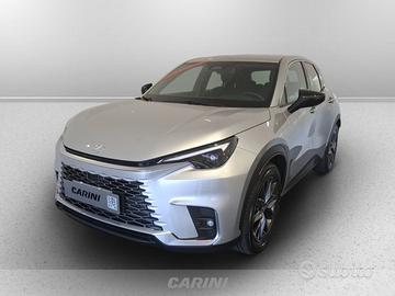 Lexus LBX 1.5 hybrid relax 4wd