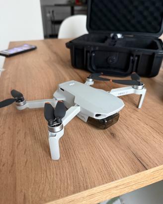 Drone DJI Mini 2 SE fly more combo