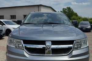 Dodge juorney 7 posti