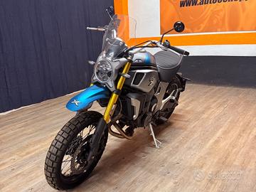 MERAVIGLIOSA CF-MOTO 700CL-X CON SOLI 2332 KM UNIC