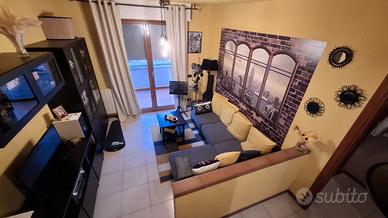 Secondo piano con garage e posto auto