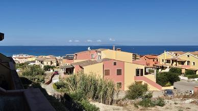 2 LOCALI A CASTELSARDO