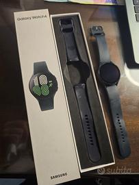 SAMSUNG Galaxy Watch4