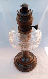 Antica lampada a olio Matador  vetro rame 