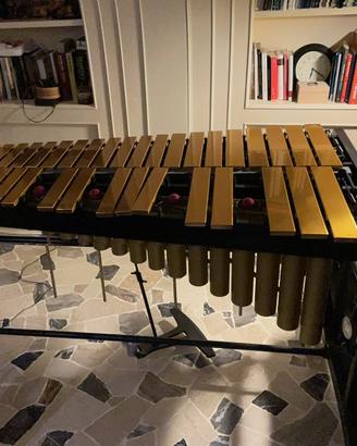 Vibrafono yamaha 2700 gold con motore vibrato pari