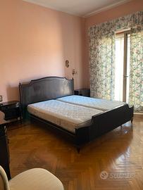 Camera da letto matrimoniale usata