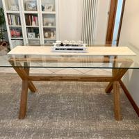 Tavolo in legno e vetro
