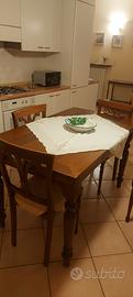  tavolo con 6 sedie