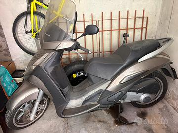 PEUGEOT GEOPOLIS