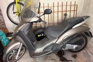 PEUGEOT GEOPOLIS