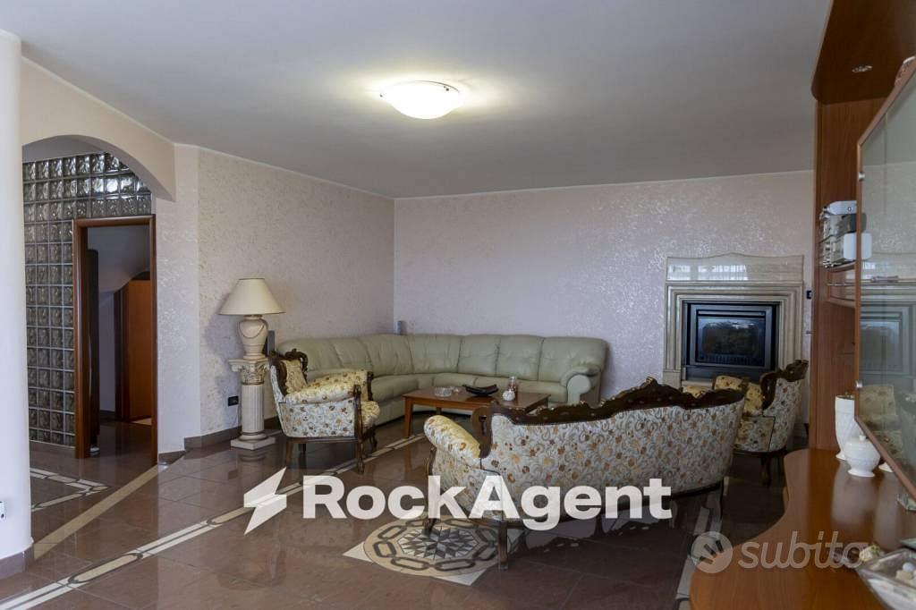 Casa – Stalettì, Catanzaro - Altro