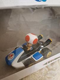 Toad  personaggio super mario